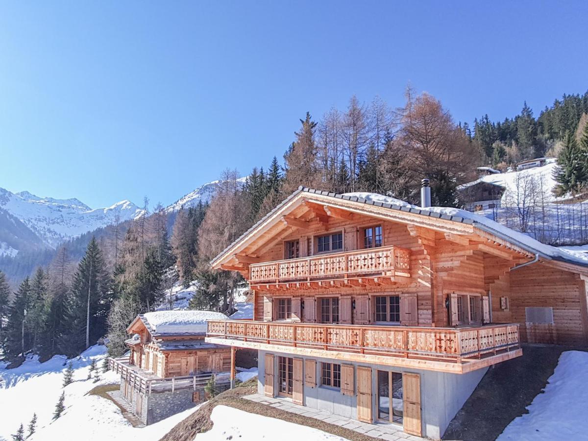 Chalet Le Chapeau La Tzoumaz Exterior photo